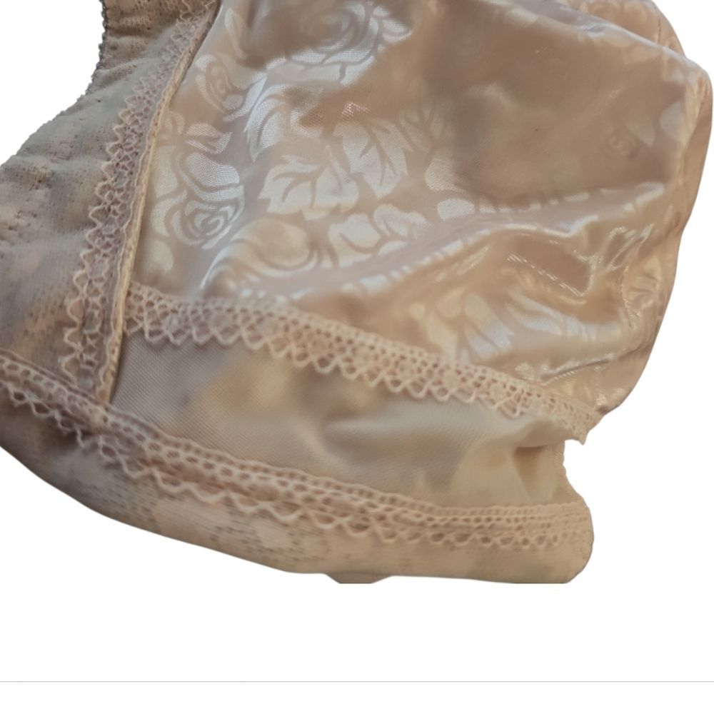 44DDD Playtex 18 Hour® Ultimate Shoulder Comfort Wireless Full Coverage Bra 4693 - Picture 5 of 6